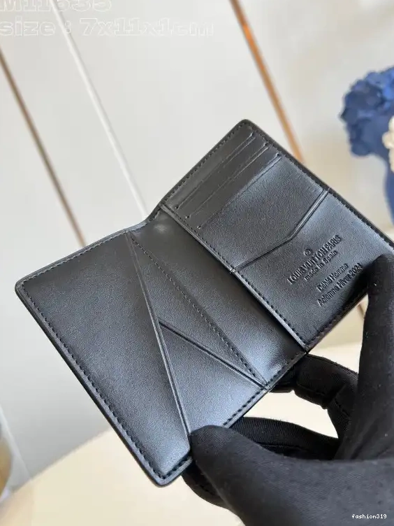 LOUIS VUITTON cm Organizer-7.5*11.1*1 Pocket 0429